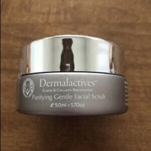 Dermalectives Purifying Gentle Facial Scrub  1.7 oz 50ml Full Size ~ Brand New❤️